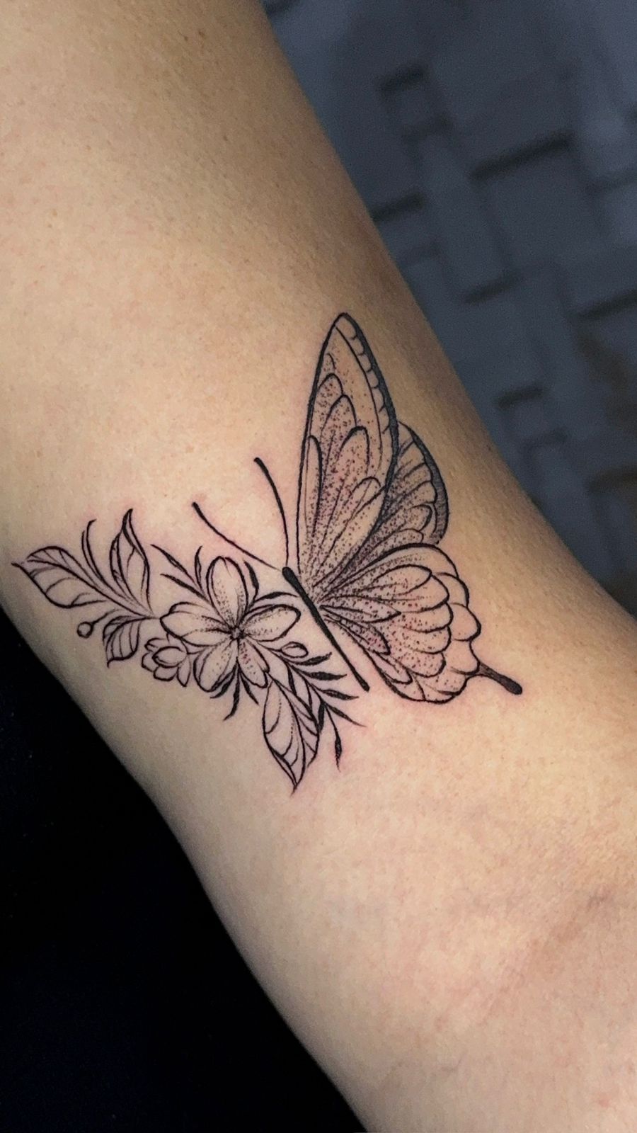 Tatuagem fineline 18
