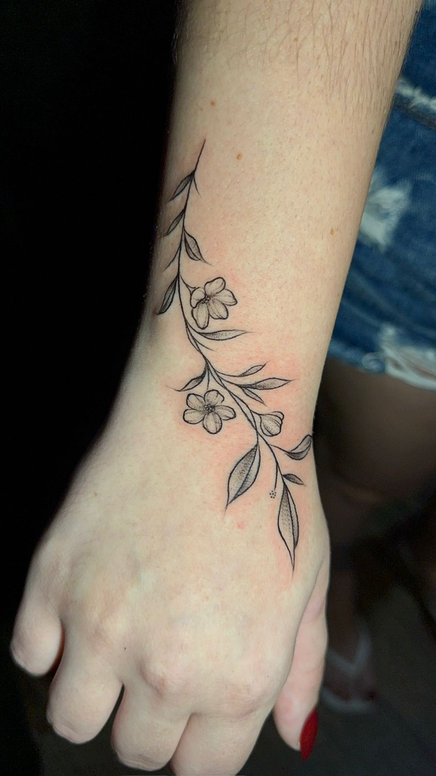 Tatuagem fineline 19