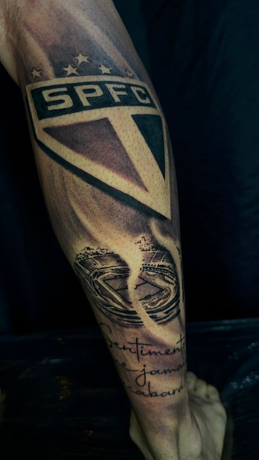 Tatuagem realismo 24