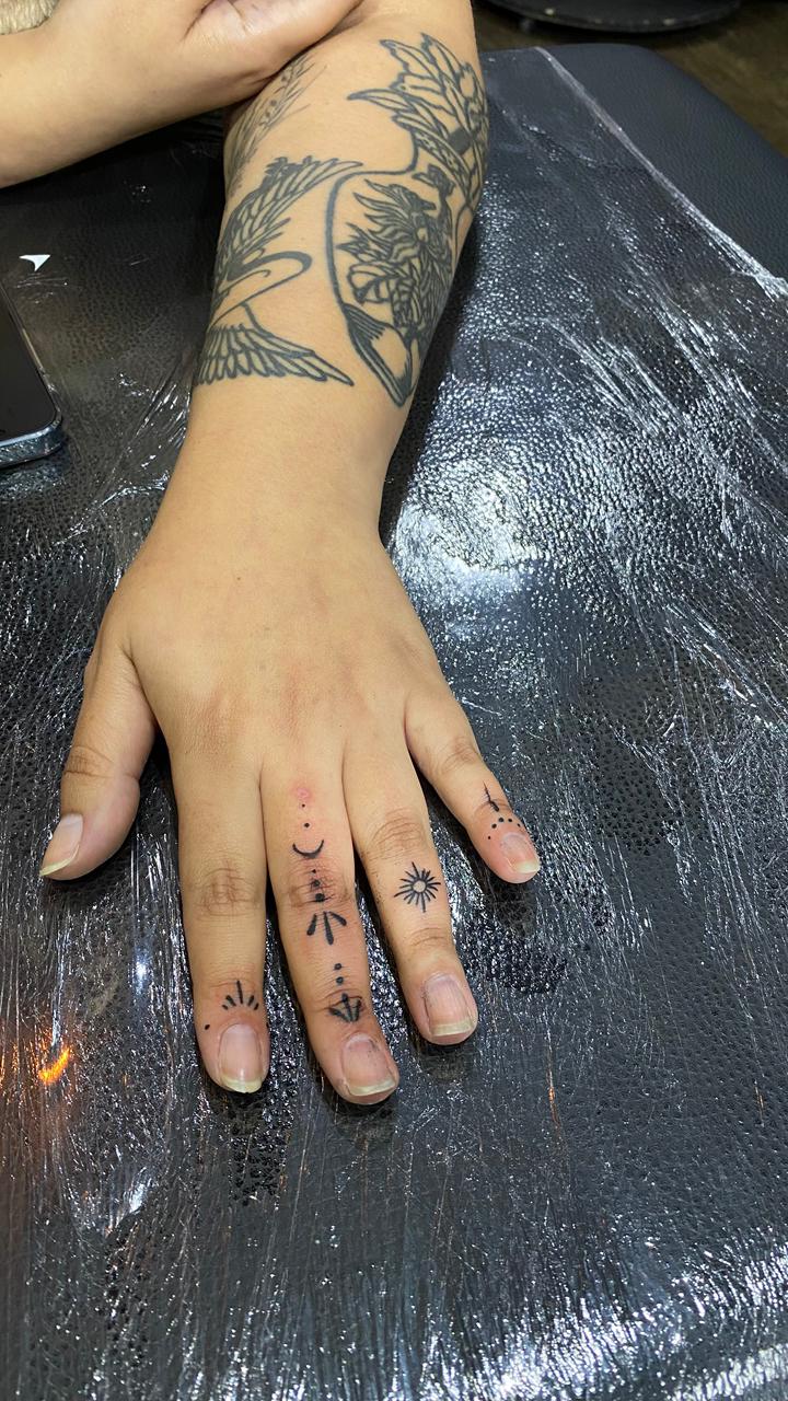 Tatuagem da Ari - Studio Jonatas Ponciano