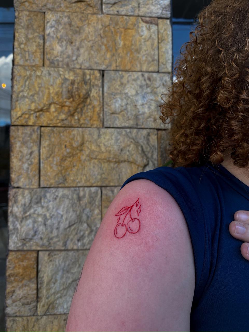 Tatuagem da Ari - Studio Jonatas Ponciano