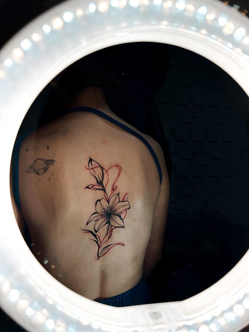 Tatuagem da Ari - Studio Jonatas Ponciano