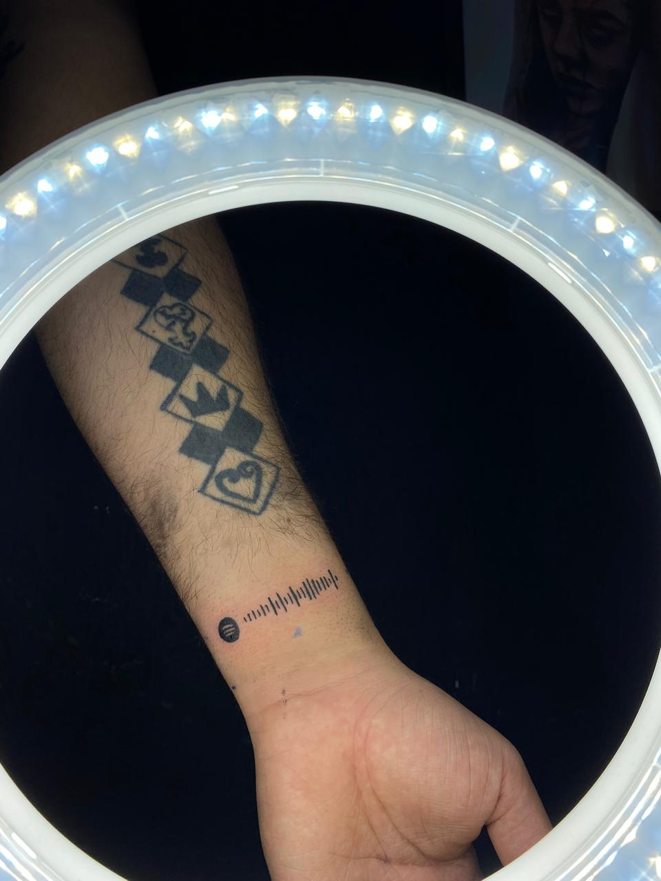 Tatuagem da Ari - Studio Jonatas Ponciano