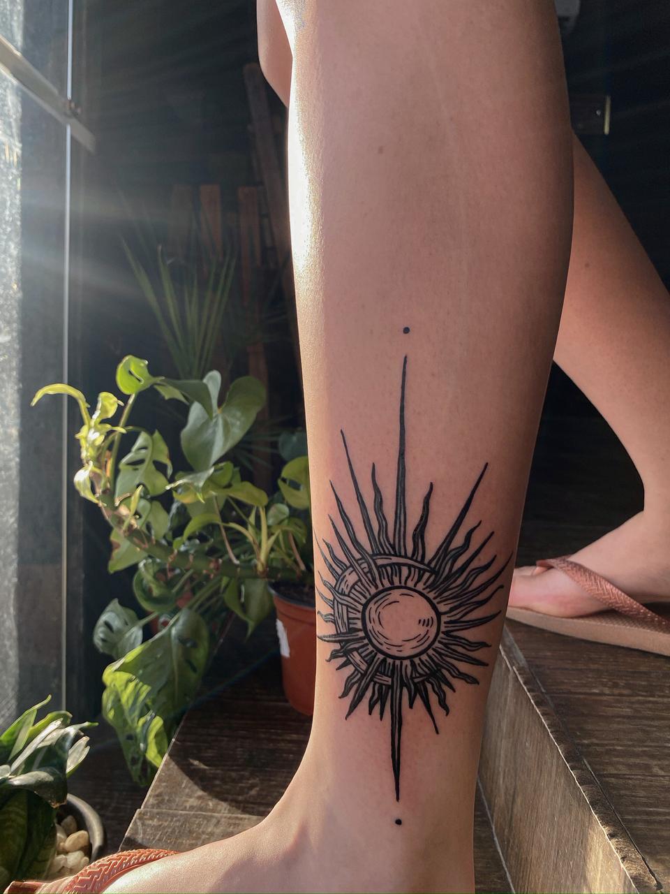 Tatuagem da Ari - Studio Jonatas Ponciano