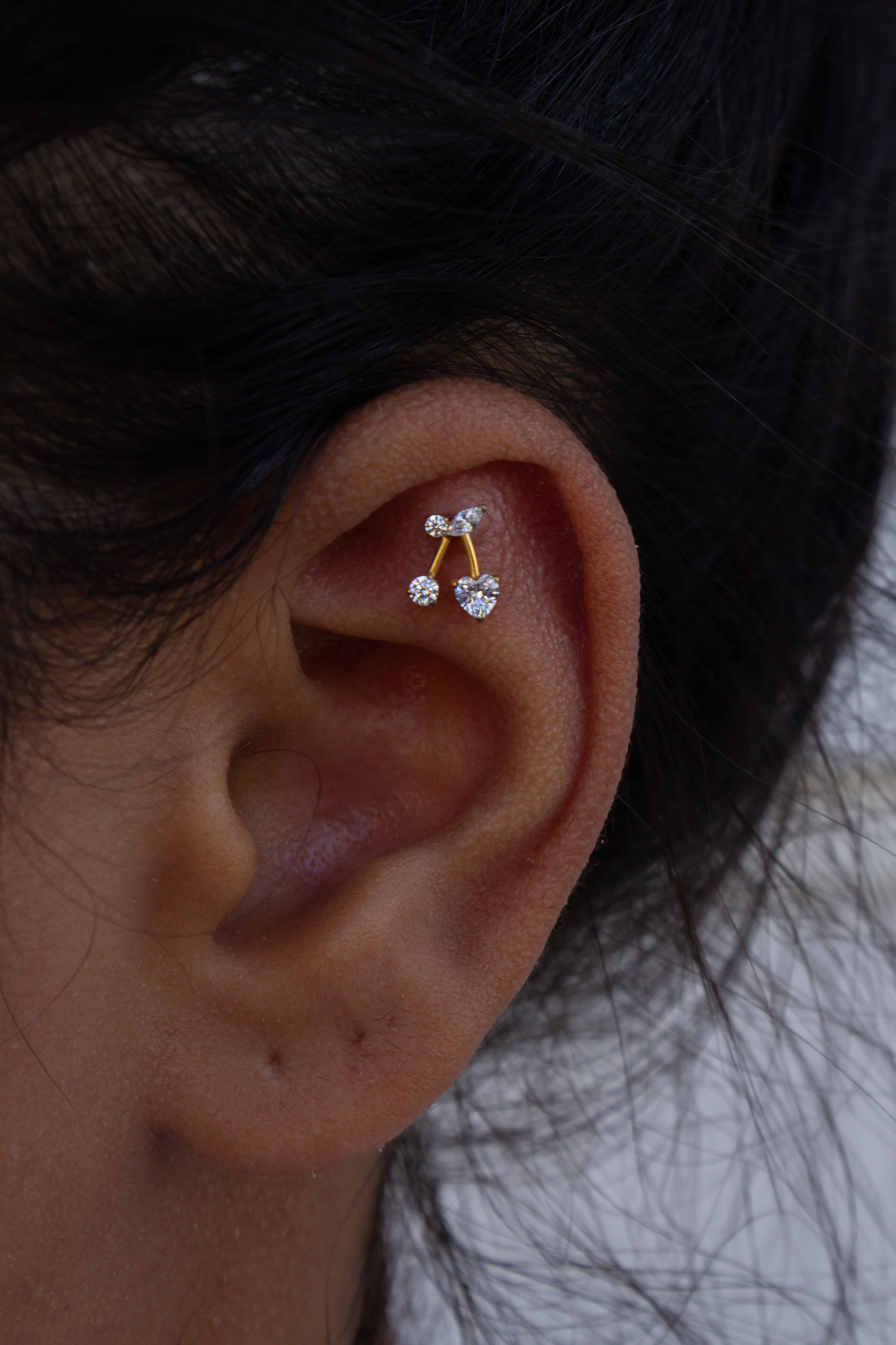 Orelhas - Studio Jonatas Ponciano