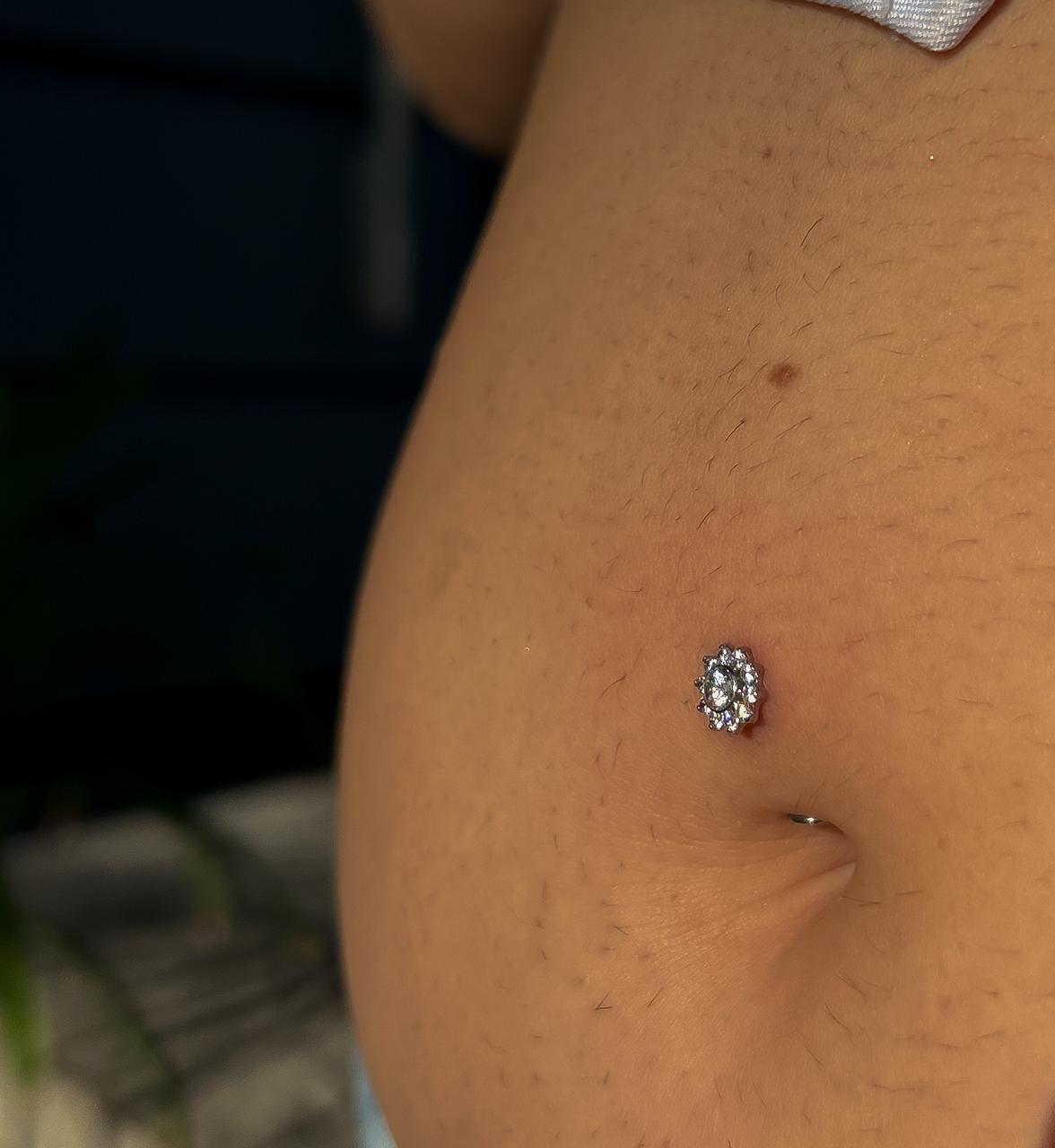 Umbigo - Studio Jonatas Ponciano