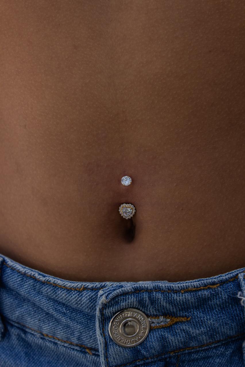 Umbigo - Studio Jonatas Ponciano